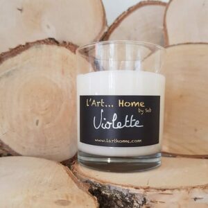 Bougie parfumée 150g violette